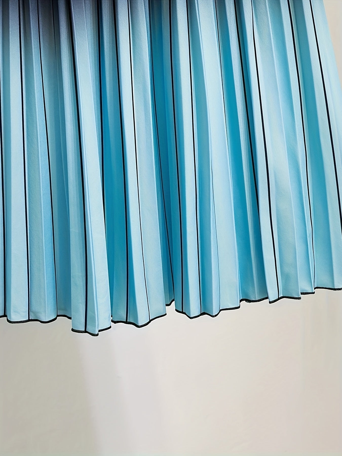 Ombre Elastic Waist Pleated Maxi Skirt