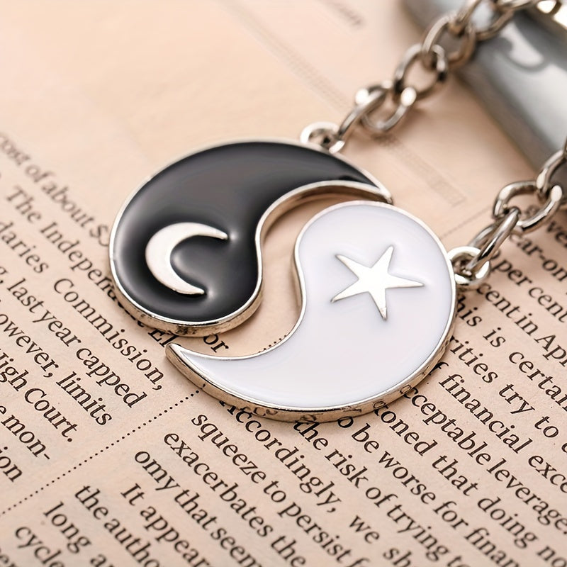Star Moon Yin Yang Keychain Cartoon Metal Key Chain Pendant Gift Couple