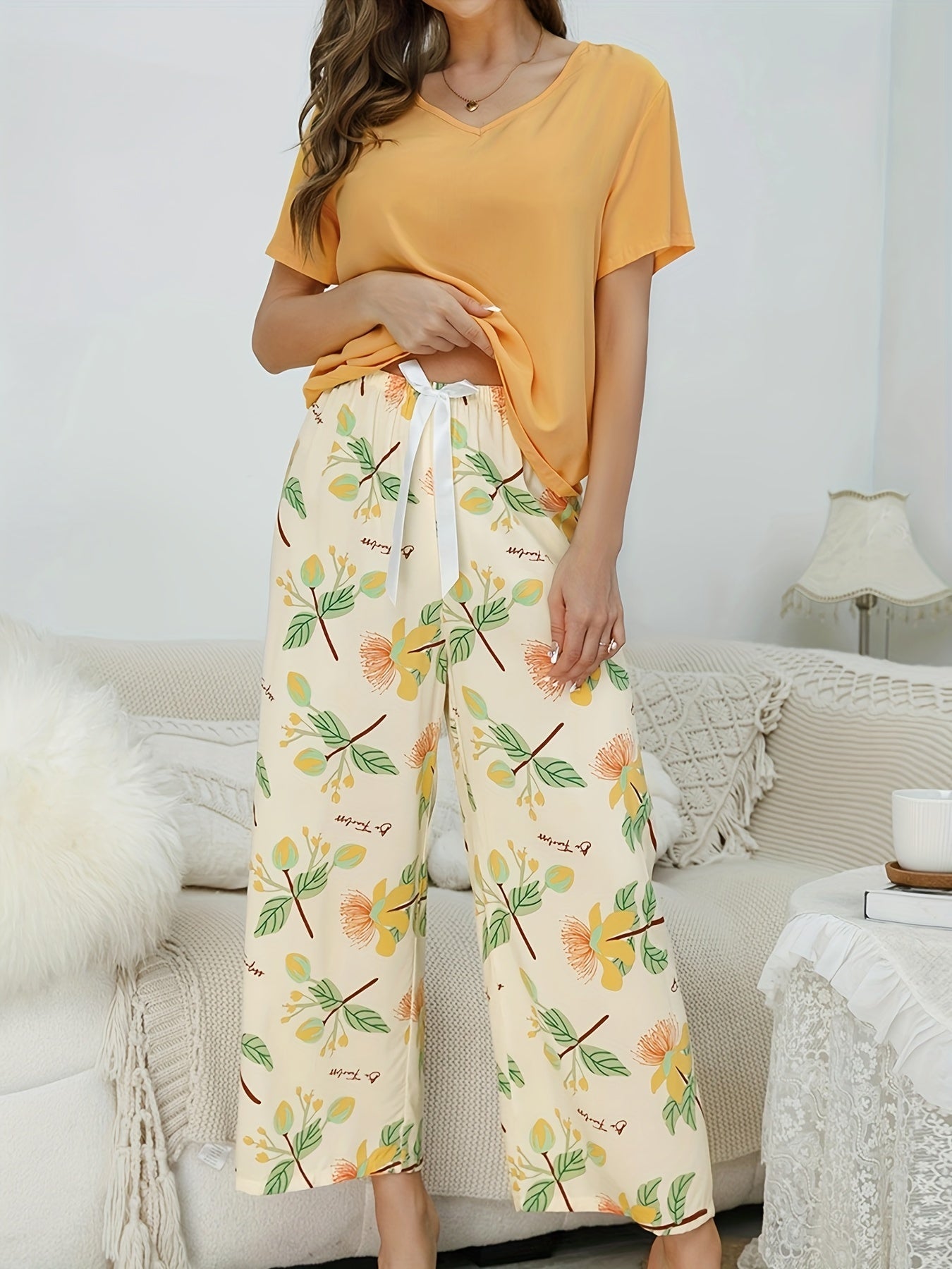Floral Pajama Set Short Sleeve V Neck & Bow Pants