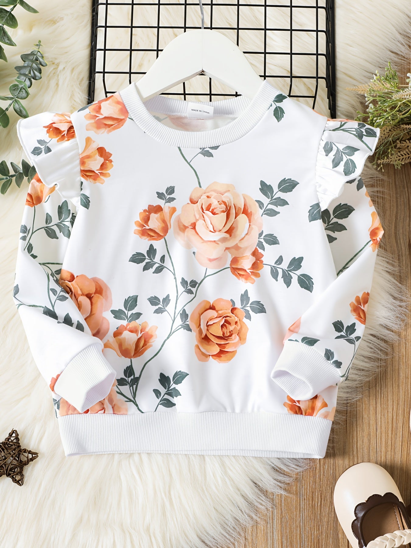 Girls Fall Leaves Graphic Sweatshirt Comfort Fit Long Sleeve Top