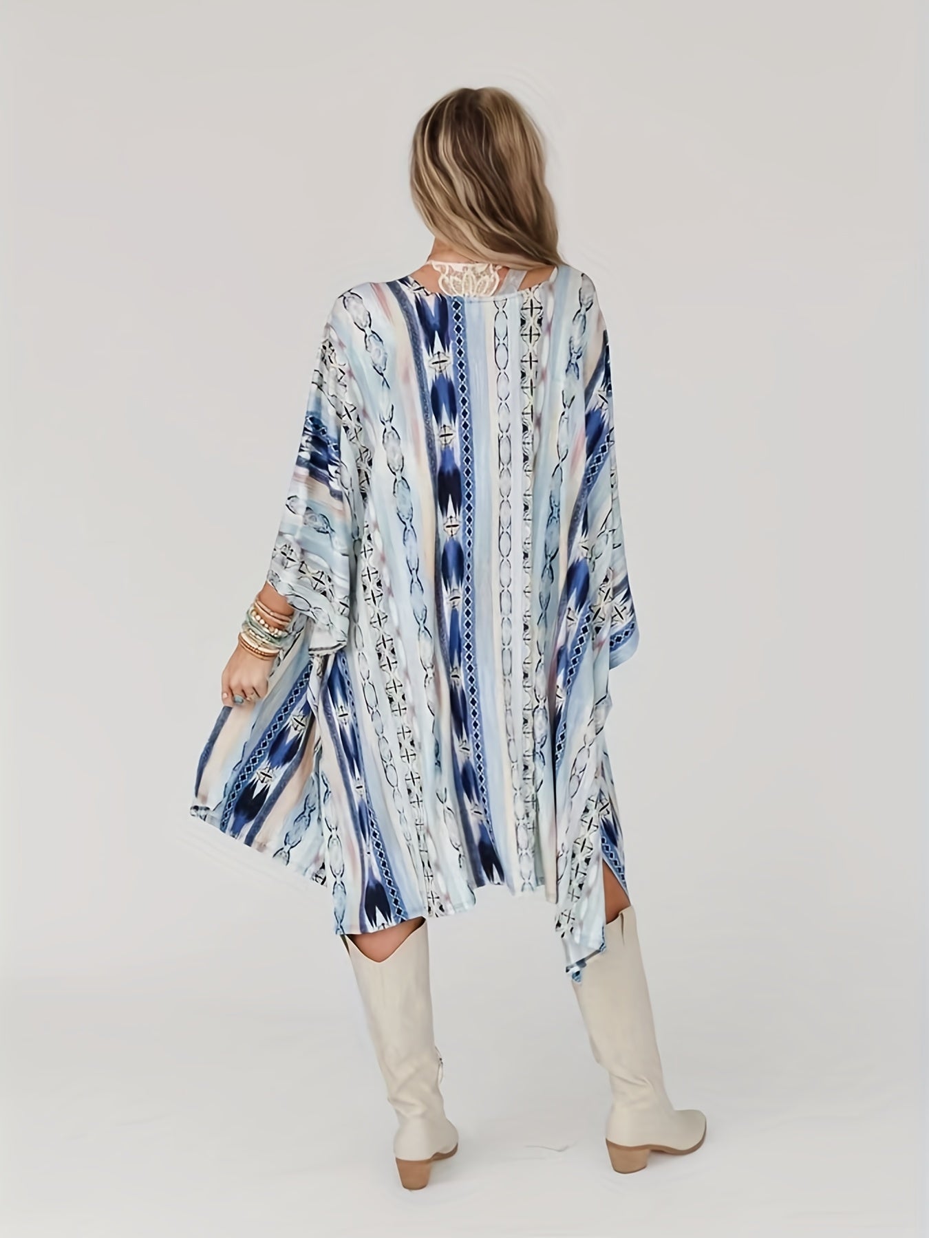 Women's Plus Geometric Print Long Sleeve Cardigan
