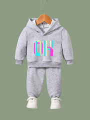 Girls 2pc Alphabets Crew Neck Sweatshirt & Solid Sweatpants Set
