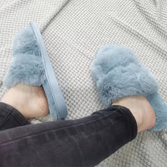Women's Fuzzy Indoor Slippers Warm & Comfy Non slip Slides Shoes