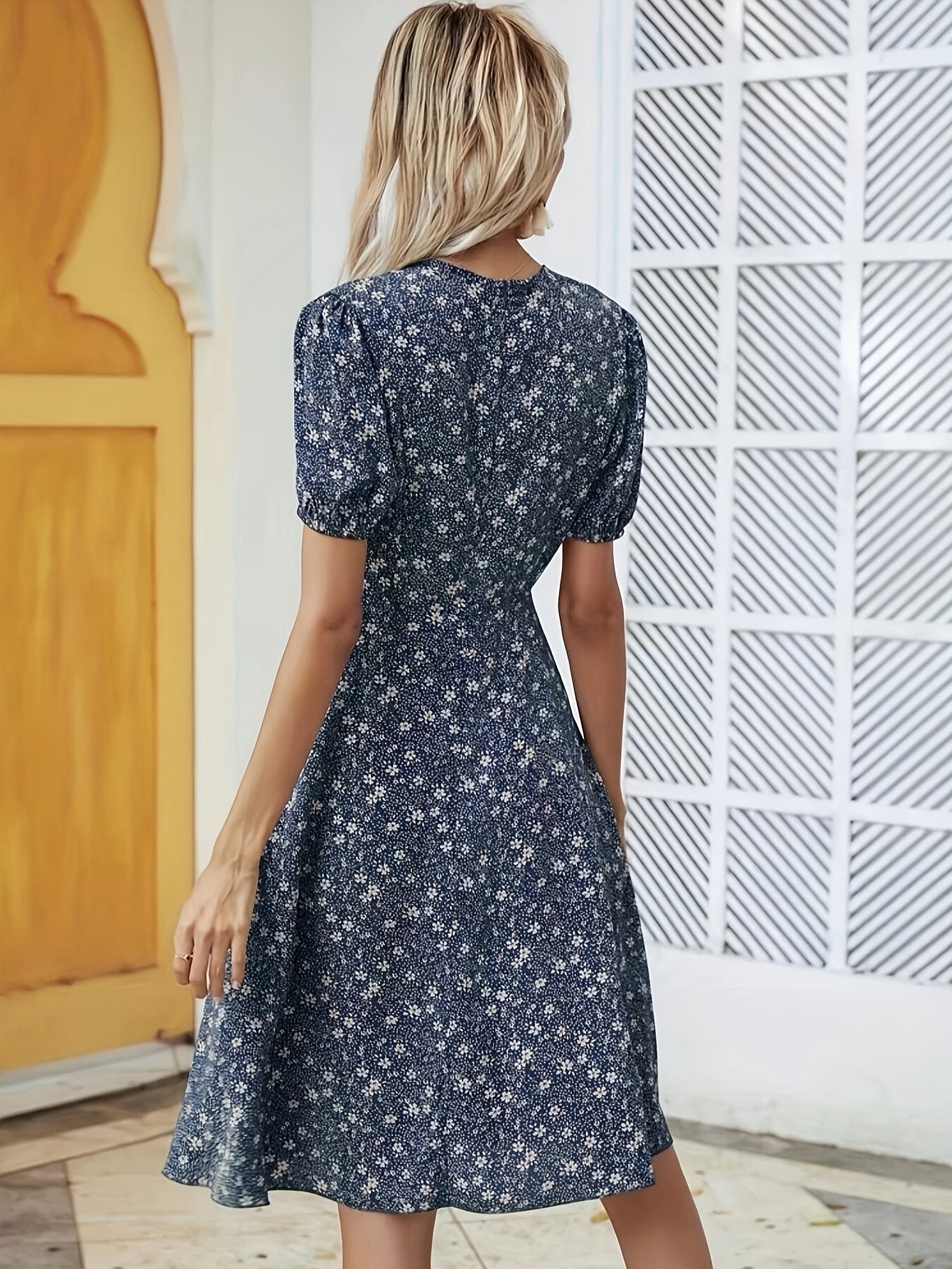 Floral & Pin Print V Neck Puff Sleeve Dress
