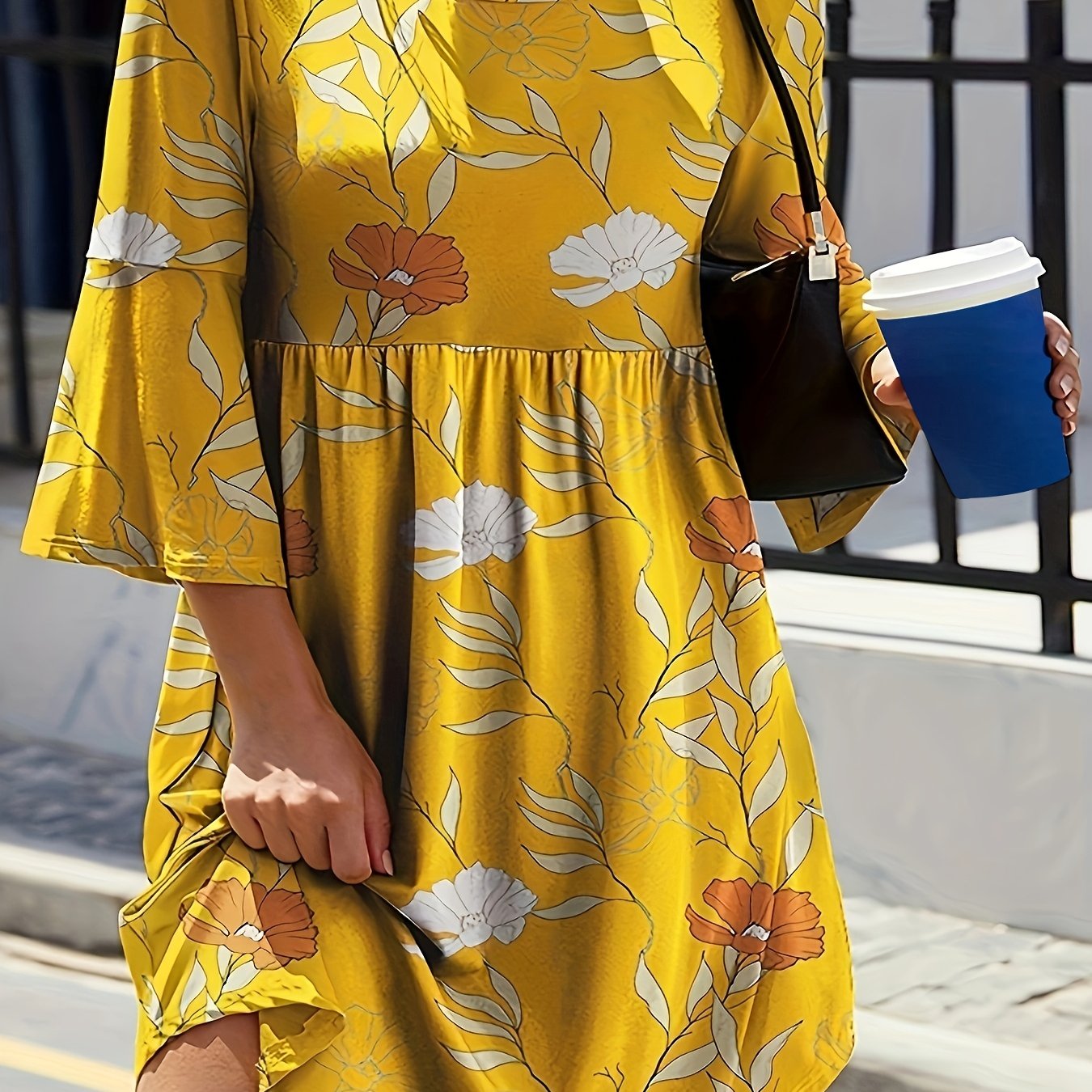 Plus Size Casual Dress Women's Plus Floral Print Round Neck Half Sleeve