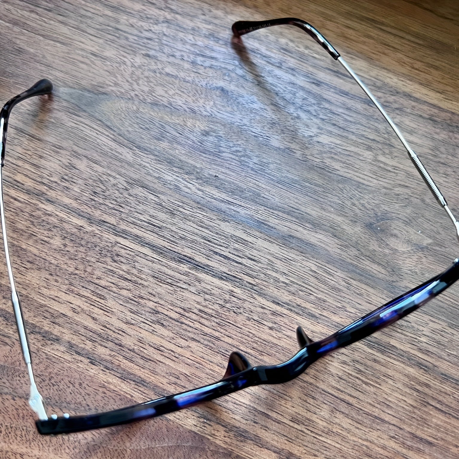 Ultralight Tortoiseshell Light Blocking Glasses