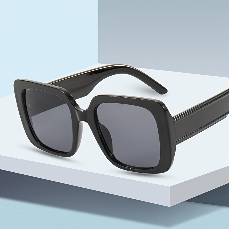 Multicolor Women's Sunglasses with Zipper Case