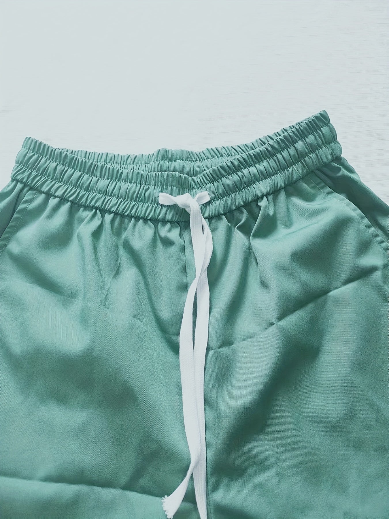 Dual Pockets Drawstring Bermuda Shorts for Women