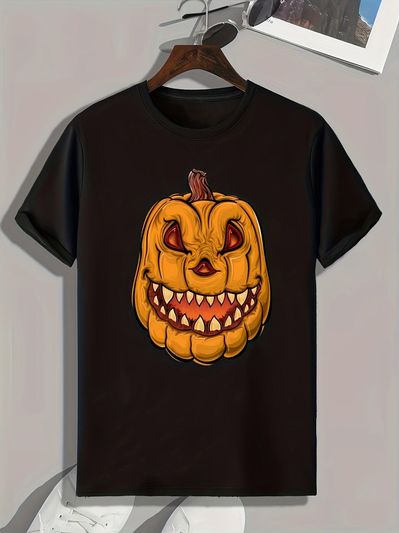 Jack O Lantern Print Men's Graphic T-shirt for Summer