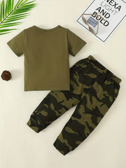 2pcs Baby Boys The Girls Just Love Me T shirt & Camouflage Pants Set