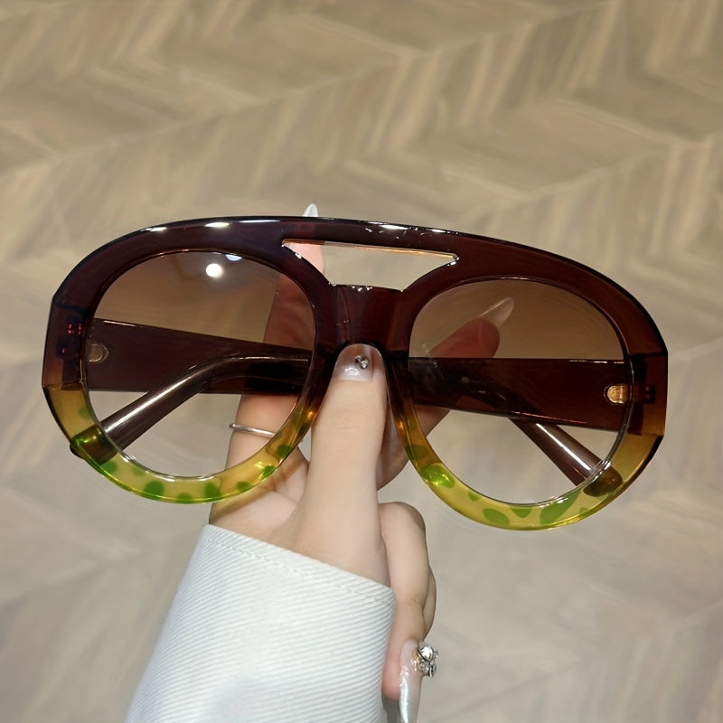 Oversized Top Bar Gradient Sunglasses Y2K