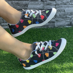 Colorful Heart Print Breathable Skate Shoes Casual Flat Canvas Sneakers
