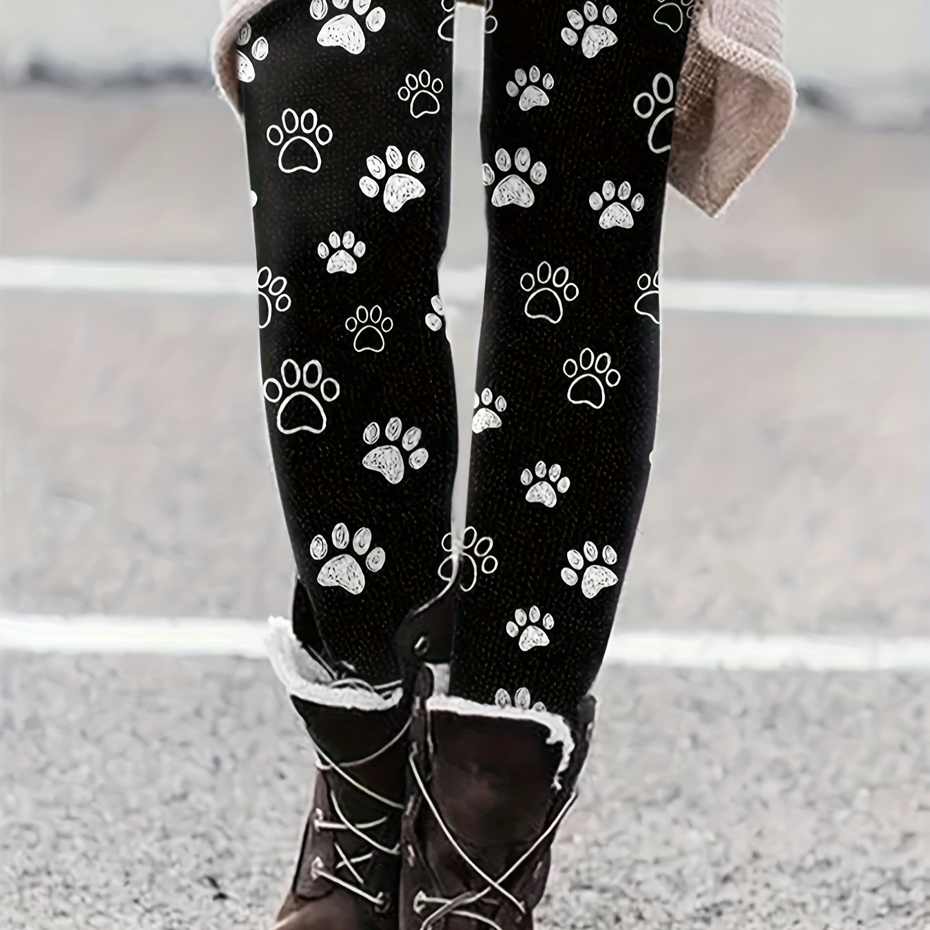 Paw Print High Rise Leggings