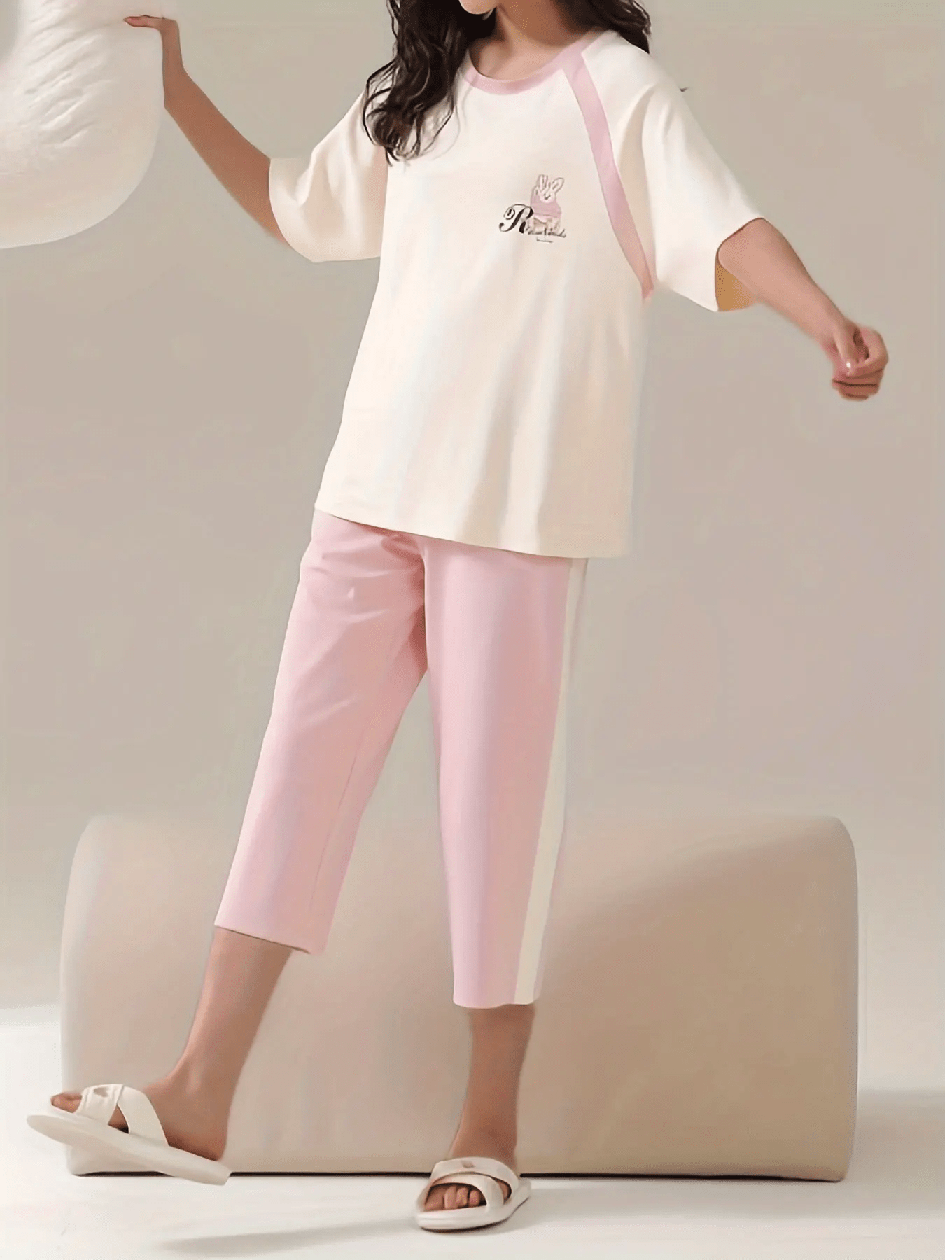 Bunny Print Pajama Set Short Sleeve Crew Neck Top & Crop Pants