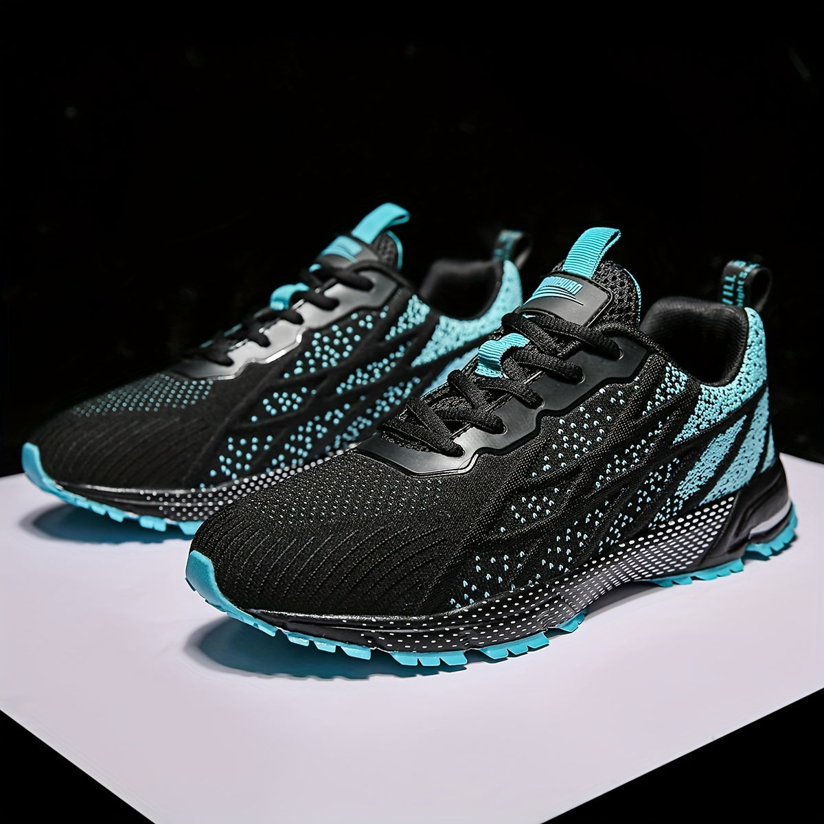 Men's Breathable Lightweight Running Shoes Non Slip Outdoor Walking Athletic