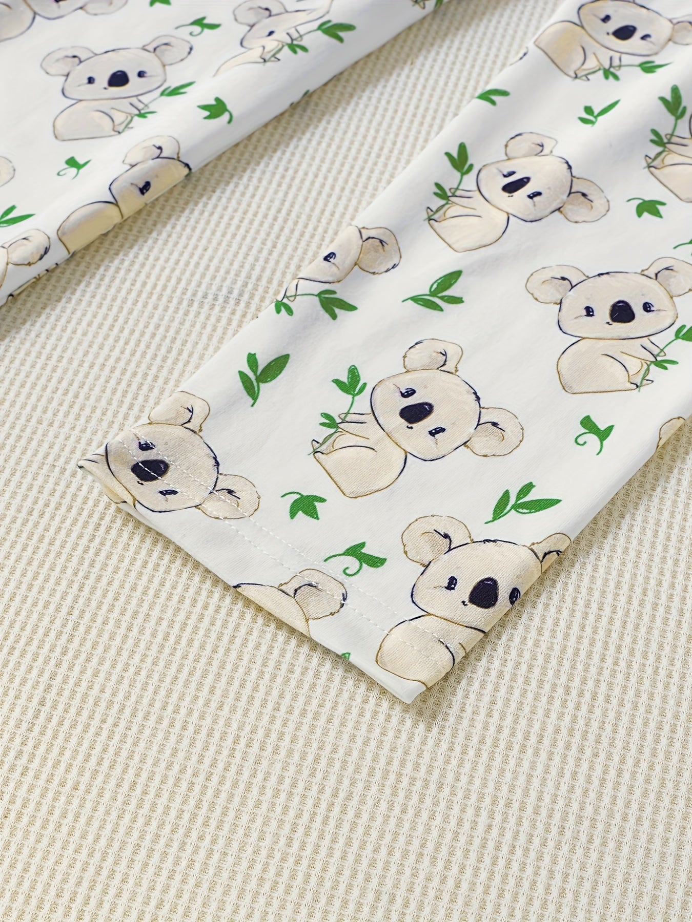 2pcs Toddler Girls Bear Graphic Pajama Set Crew Neck Long Sleeve T Shirt & Pants