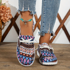 Geometric Graphic Canvas Shoes Tribal Style Low Top Slip On Shoes