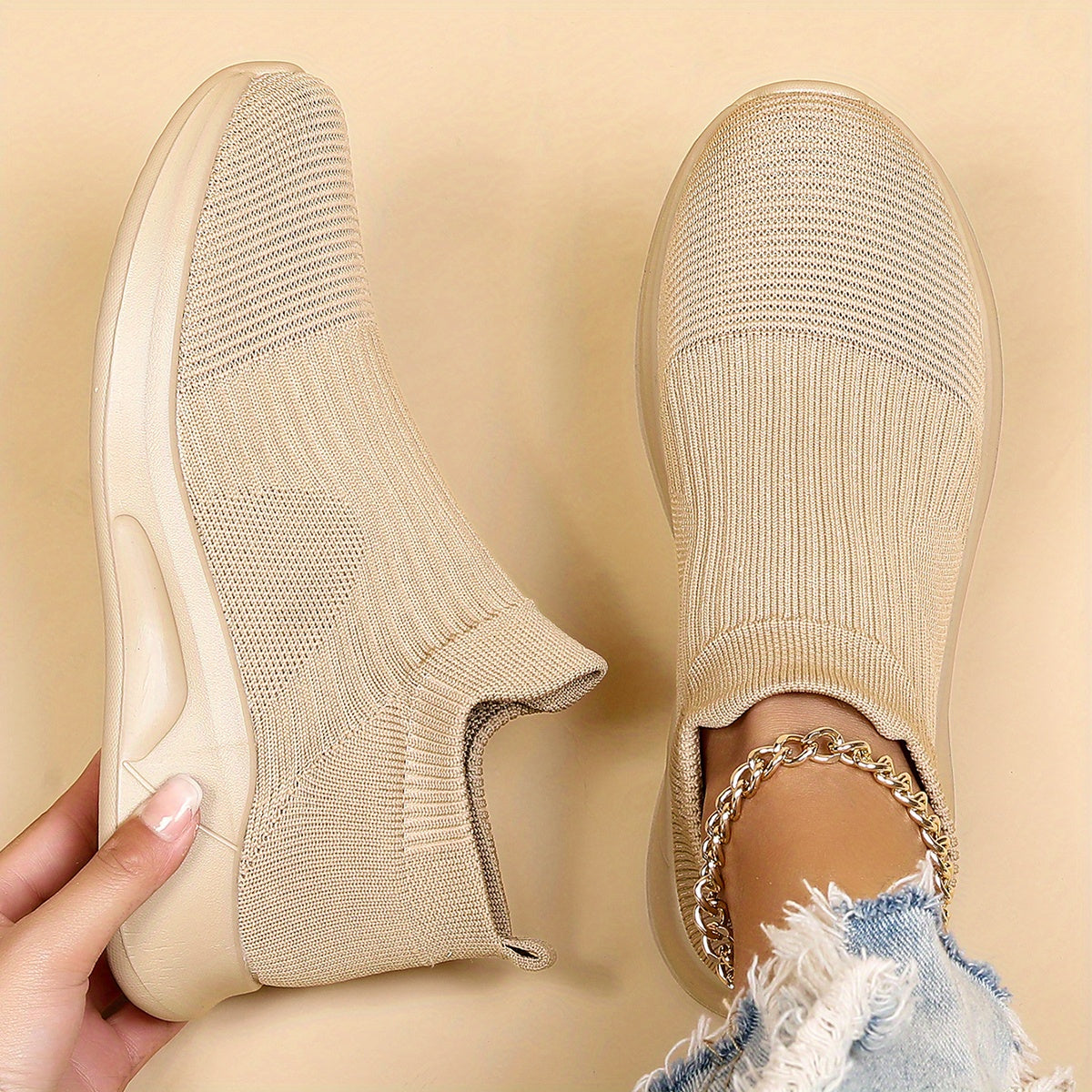 Women's Lightweight Slip-On Sneakers Breathable Low Top Shoes