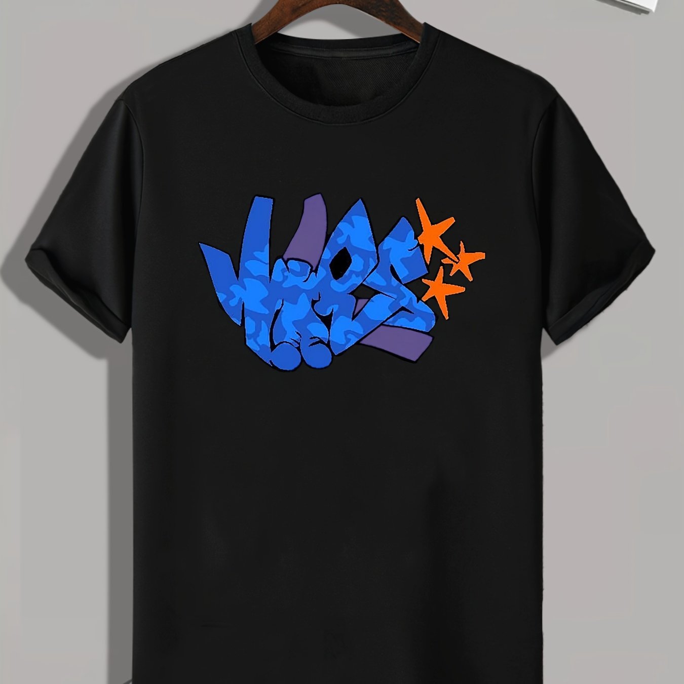 Graffiti Style Letter Print Men's Sports T-shirt