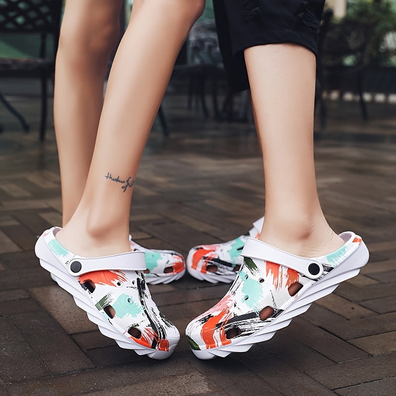 Women's Graffiti Beach Shoes Hollow Holes Clogs Lightweight