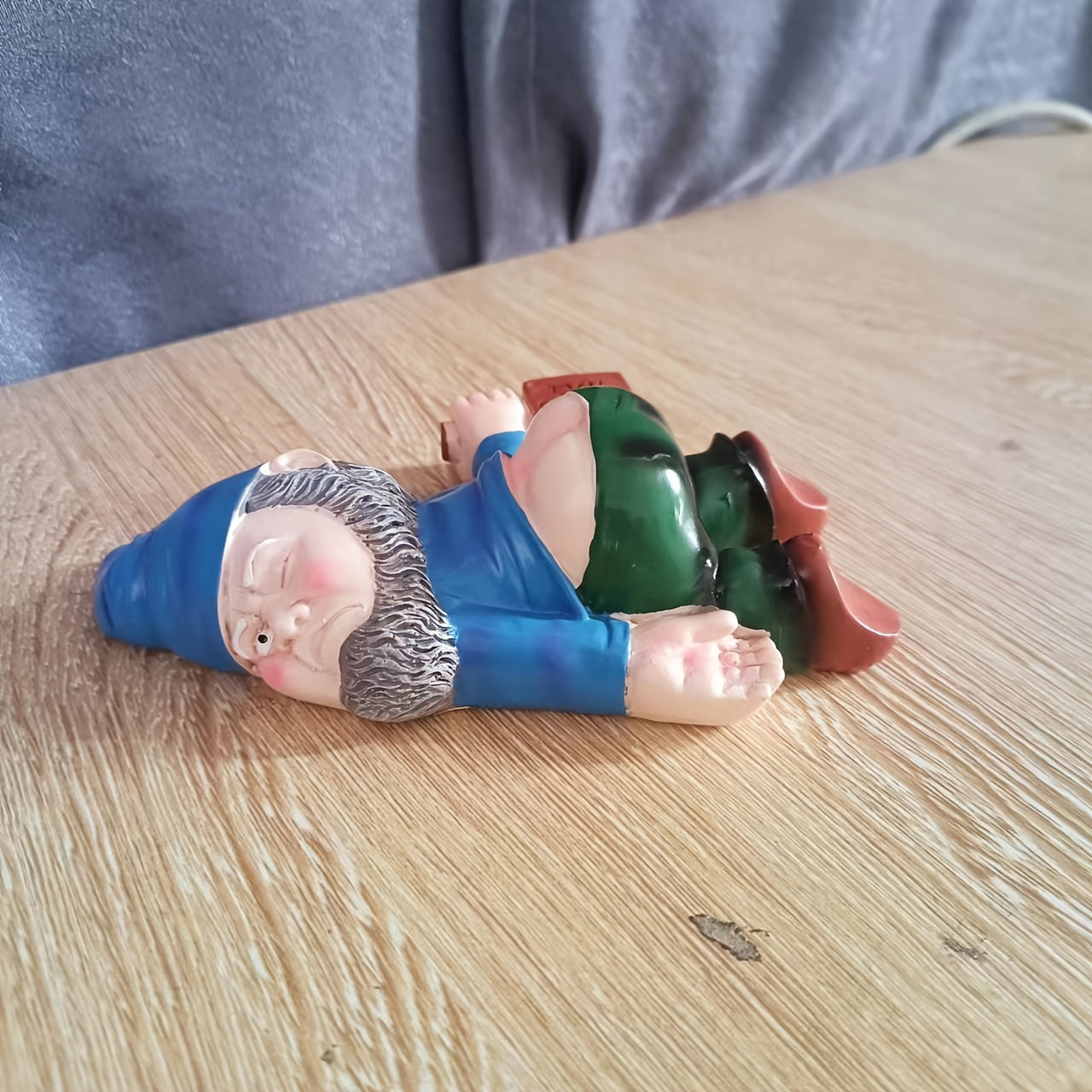 Funny Garden Gnome Resin Statue for Outdoor Indoor Decor