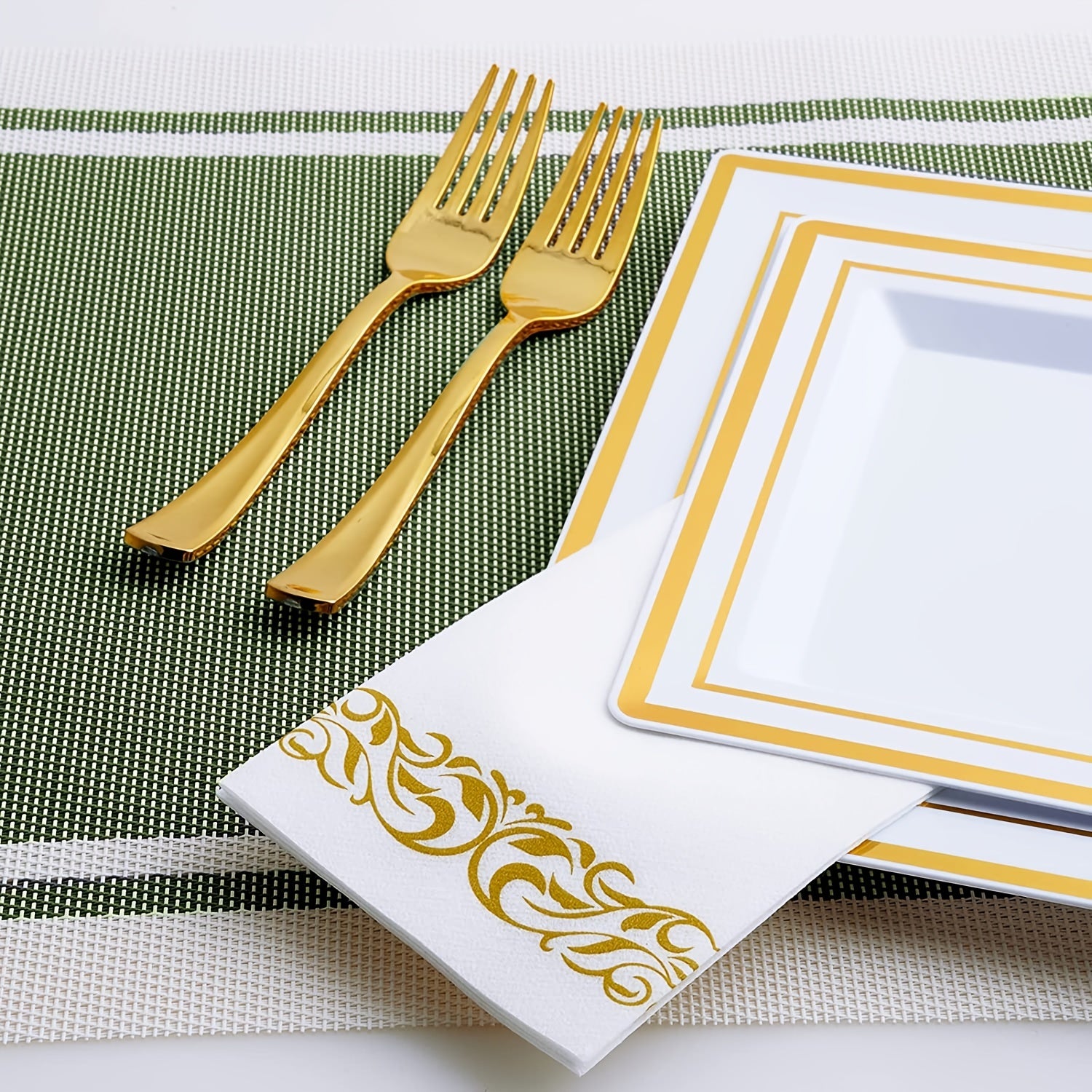 50pcs Golden Floral Disposable Hand Towels for Weddings