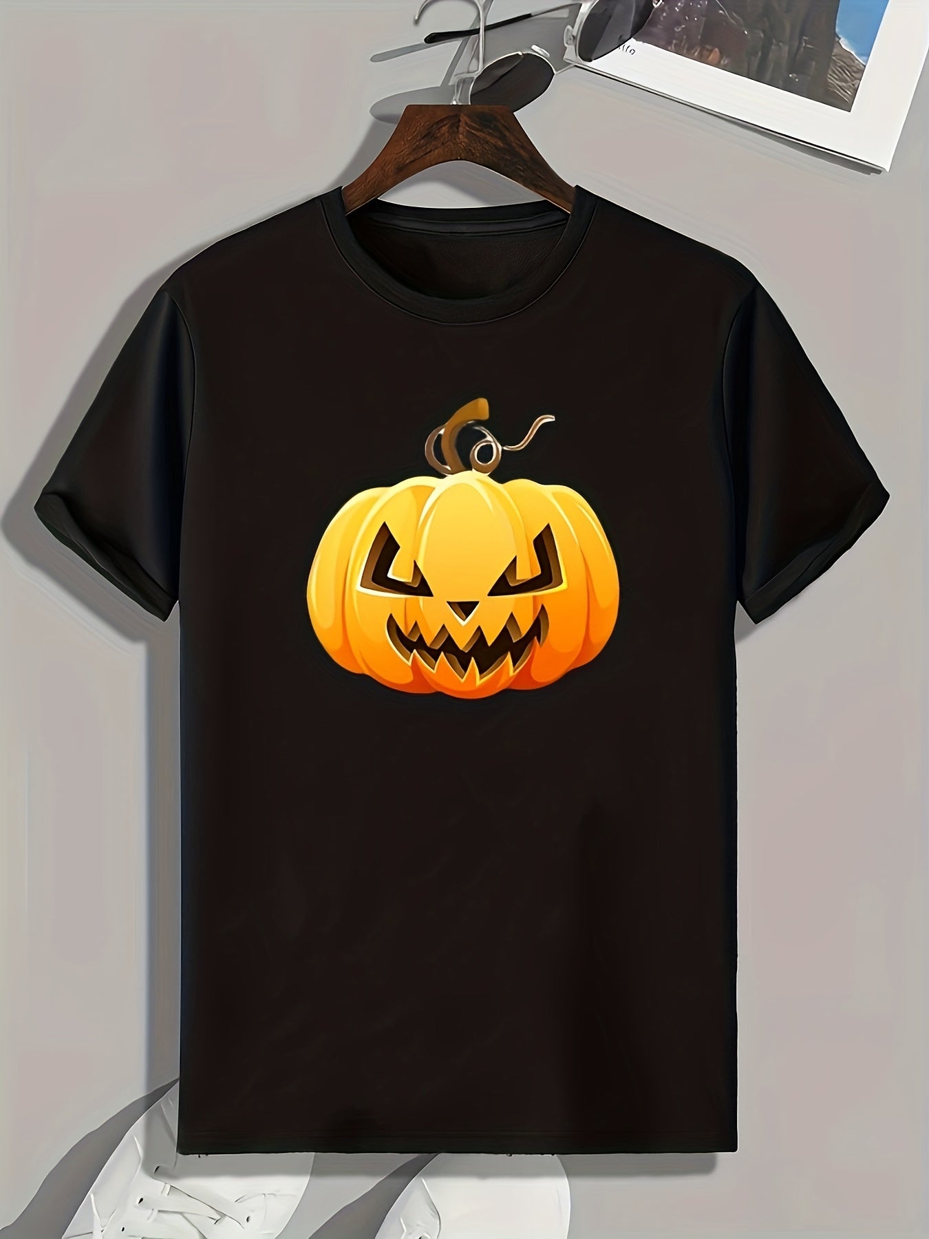 Halloween Pumpkin Print Men's Graphic T-shirt for Summer