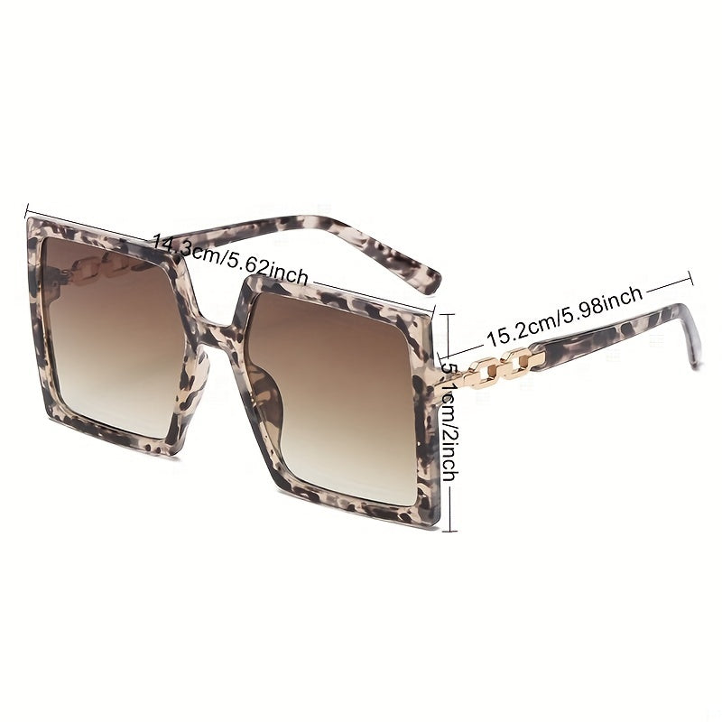 Oversized Square Sunglasses Gradient Chain Charm UV400