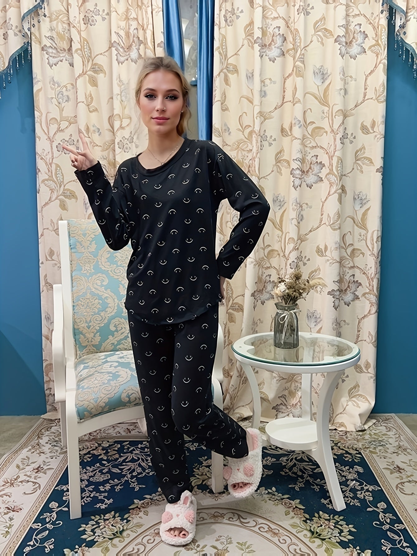 Smiling Print Lounge Set Long Sleeve Crew Neck Top & Pants