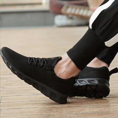 Men's Lightweight Running Shoes