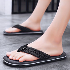 Men's Lightweight Non Slip Flip Flops Comfy Thong Sandals