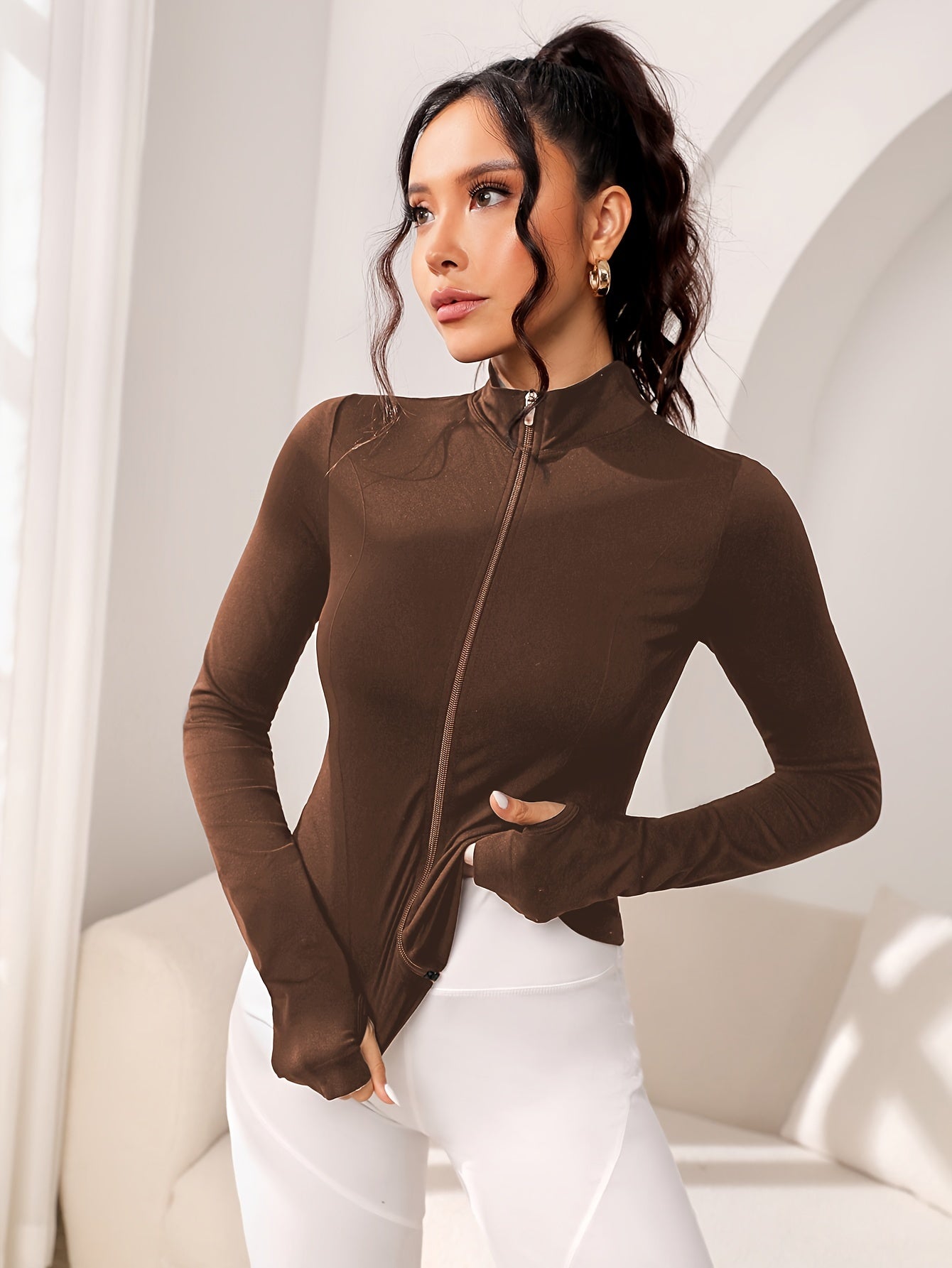 Seamless Women's Sports Jacket Slim Fit Stretchy Comfort Long Sleeve