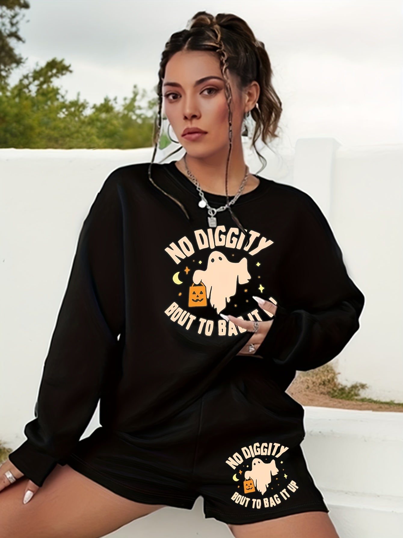Women's Halloween Graphic Print Sweatshirt & Shorts Set