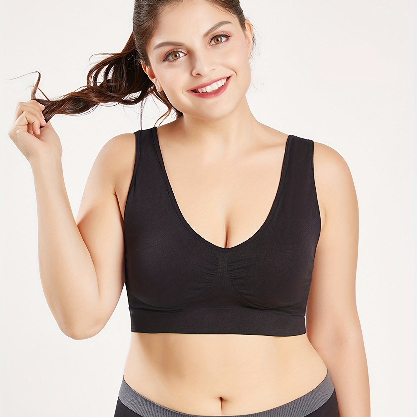 Women's Plus Size Sports Bra Full Cup Shockproof Padded Bralette