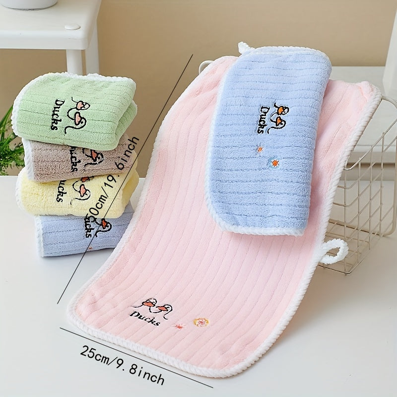 Duck Pattern Towel Soft Face Towel for Home Bathroom 9.8x19.6in