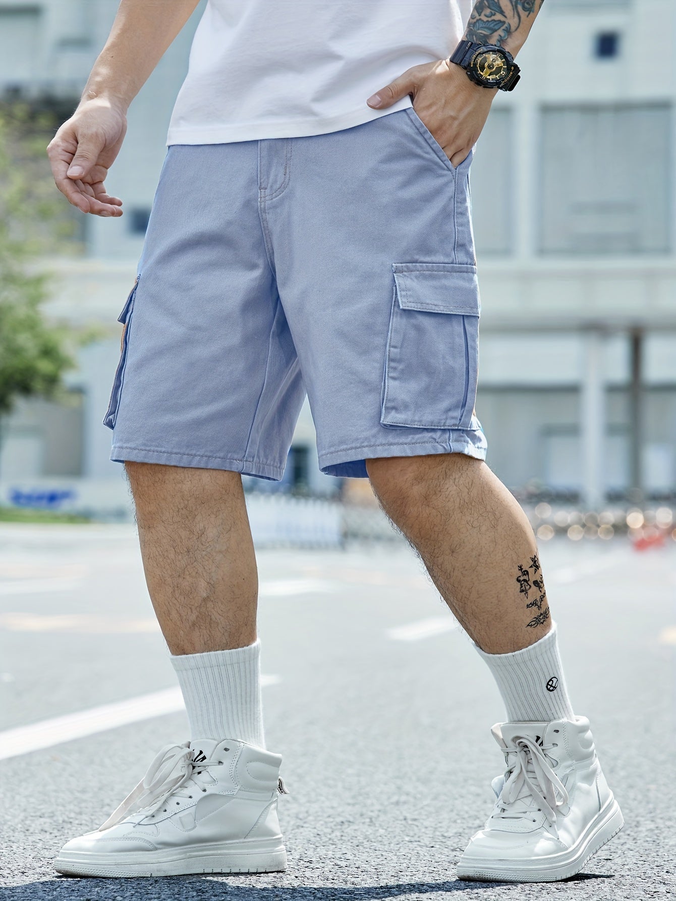 Men's Classic Cargo Denim Shorts