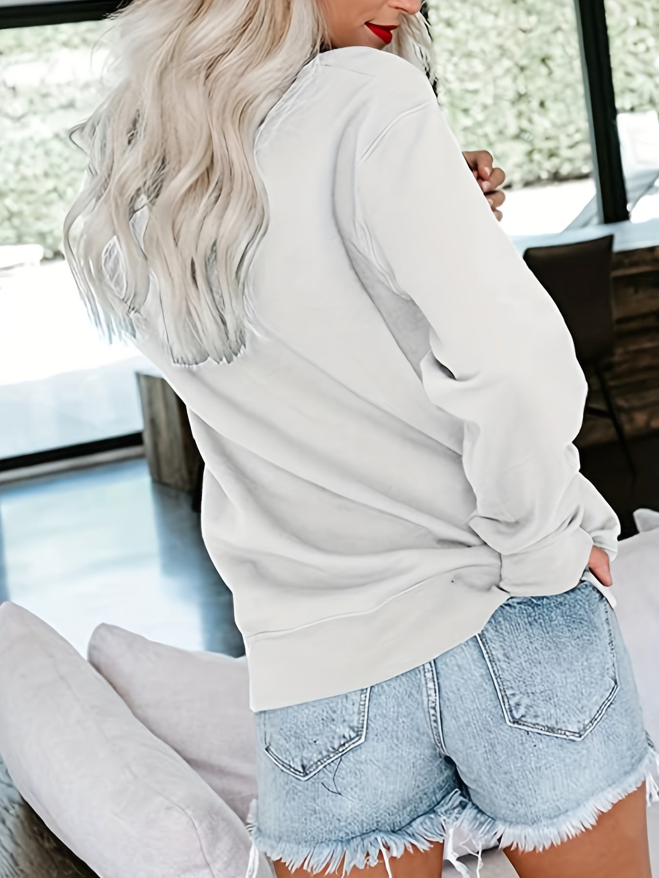 Women's Loose Crew Neck Pullover Sweatshirt
