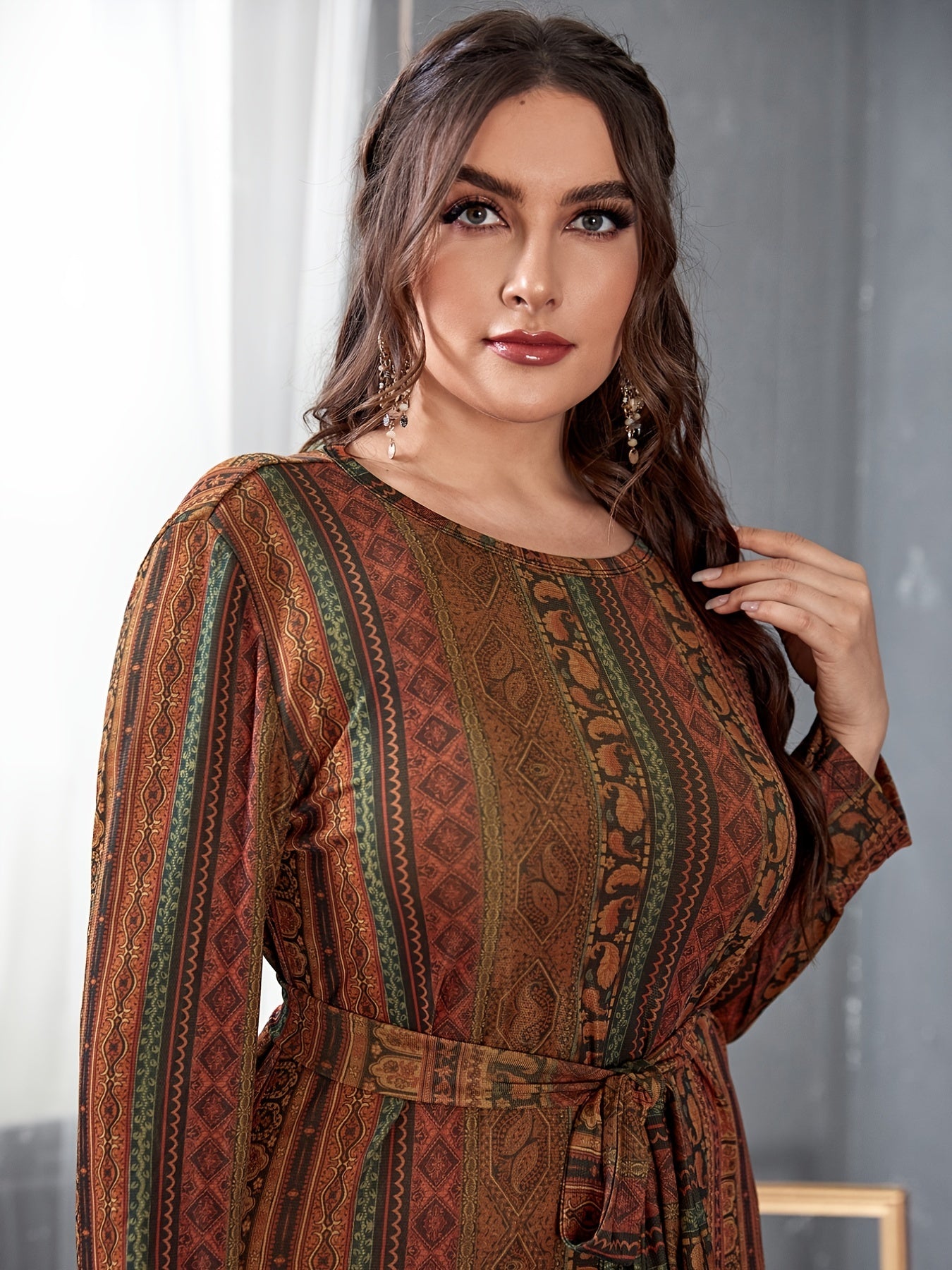 Boho Dress Paisley Print Long Sleeve Round Neck Maxi Dress