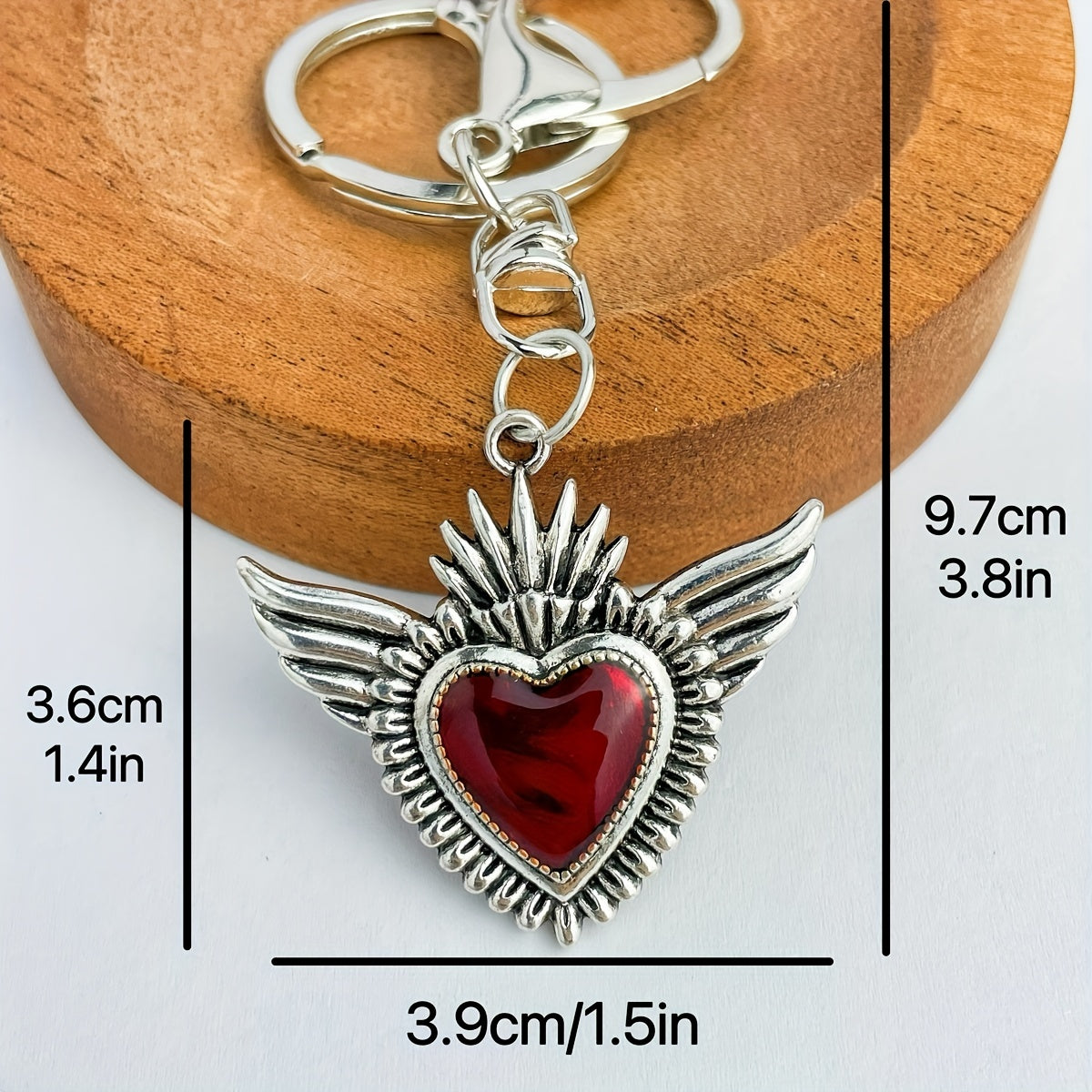 Vintage Gothic Heart Pendant Keychain Gift for Friends & Family