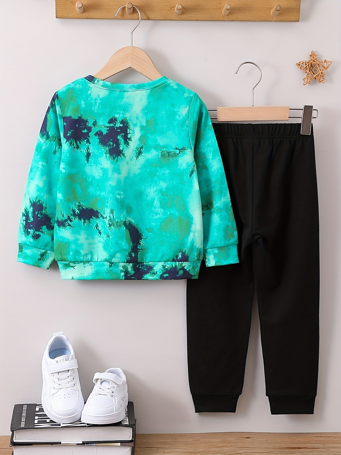 Boy's Tie Dye WILD BOY Print 2pcs Sweatshirt & Sweatpants Set