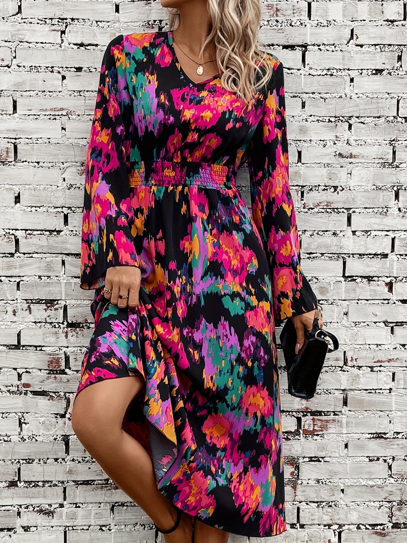 Abstract Print Shirred Dress V Neck Midi Dress Women's Clothing