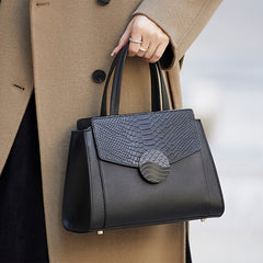 Stylish Large Capacity Commuter Handbag for Women