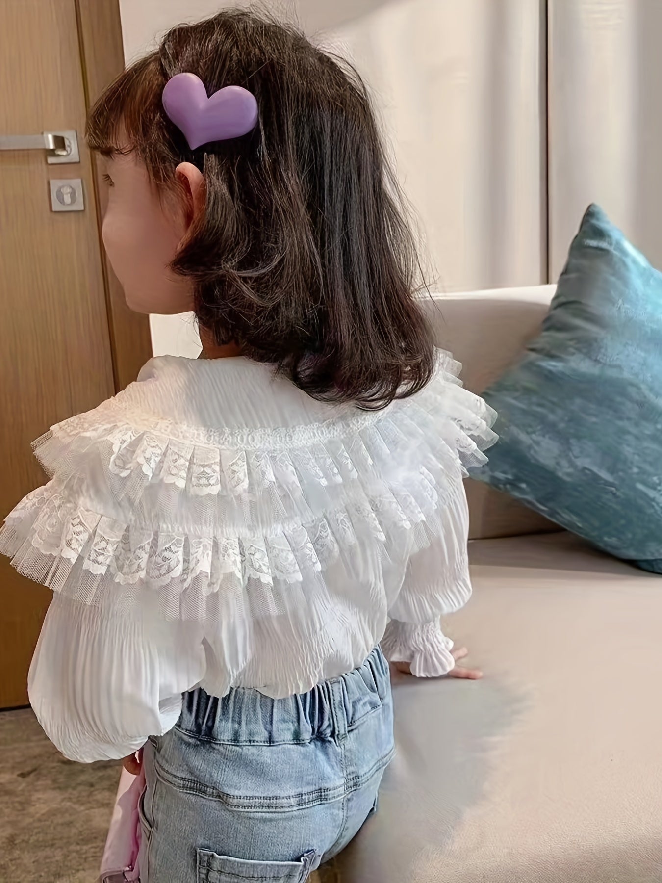 Girls Collared Long Sleeve Shirt with Flutter Trims for Spring and Autumn