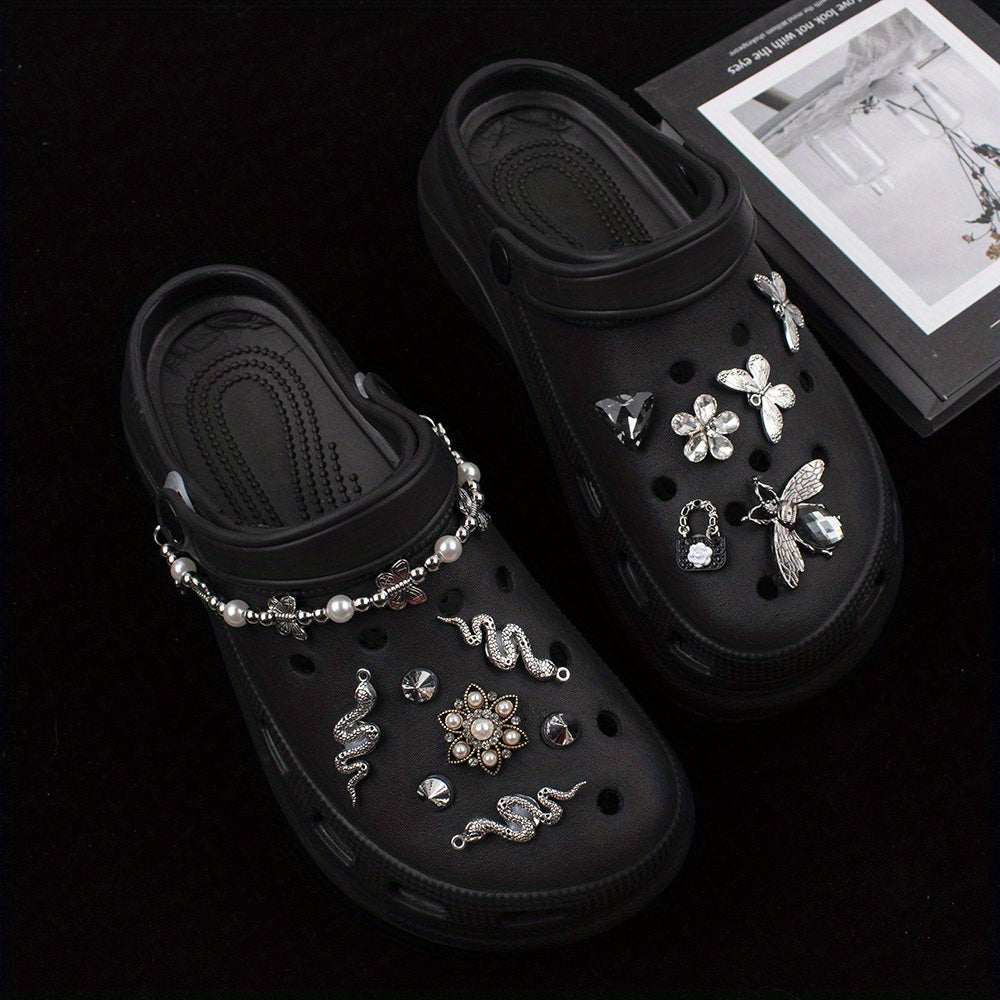 Dark Style Punk Rhinestone Shoe Chain Butterfly Shoe Buckle