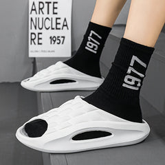 Men's Embossed Pattern Slides Casual Slippers