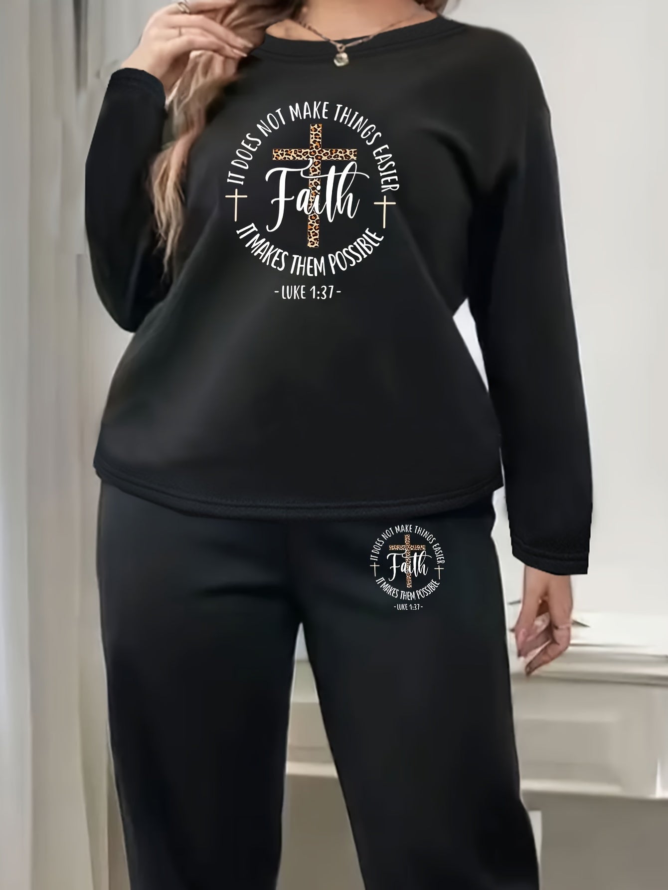 Women's Plus Leopard Print Fleece Lounge Set