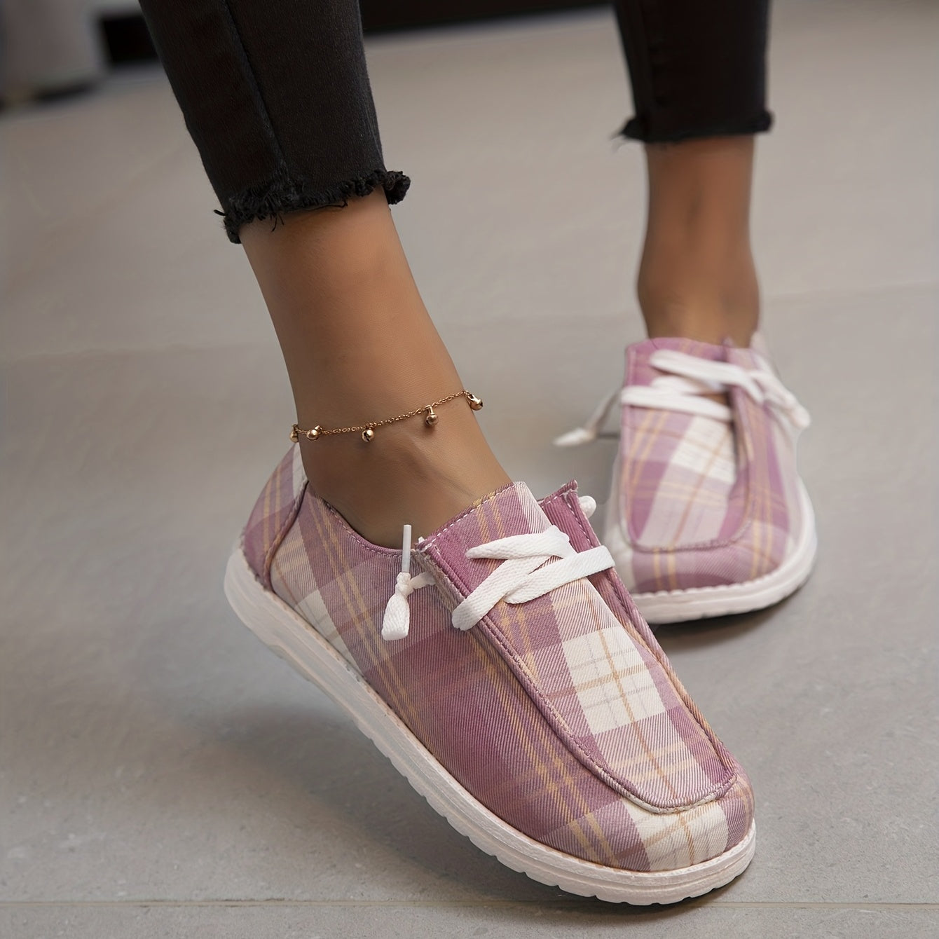 Pink Plaid Canvas Shoes Women Casual Lace Up Sneakers Lightweight Comfort