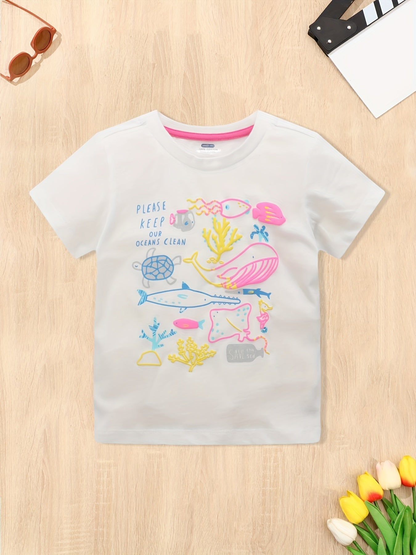Girl's Cute Cartoon T-shirt for Summer Outings