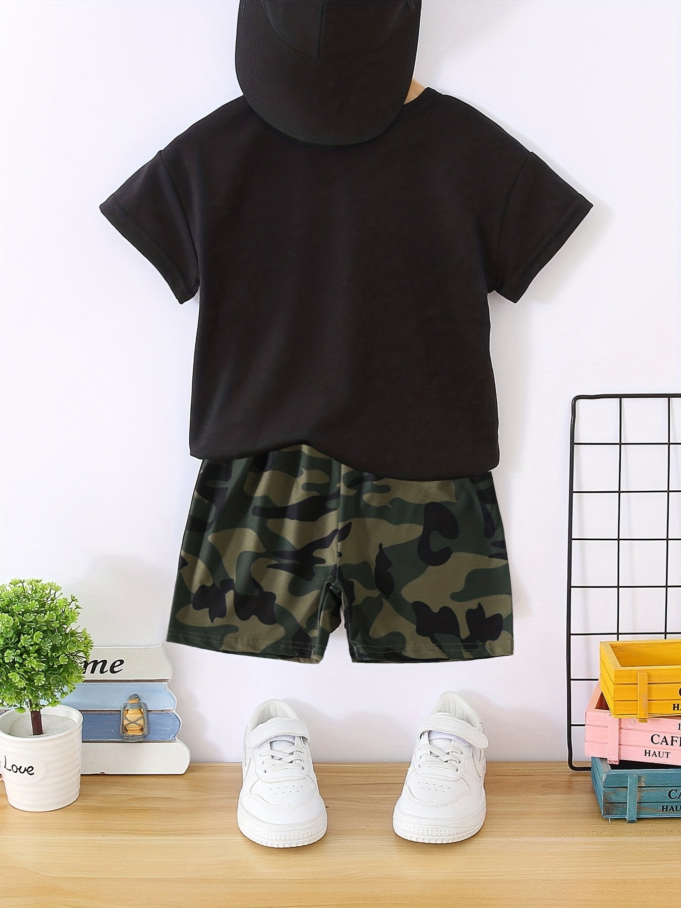 Boys Camo Print T-shirt & Shorts Set Casual Summer Outfit