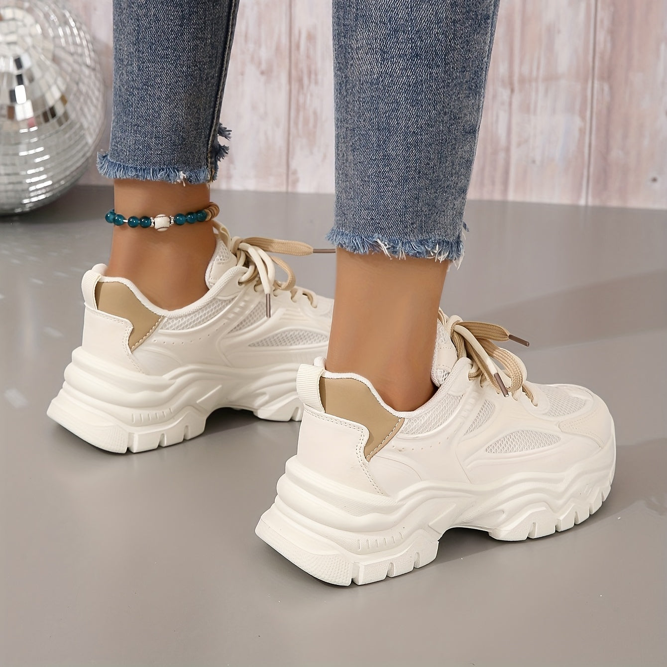 Women's Platform Mesh Sneakers Lace Up Low Round Toe Heightening Shoes